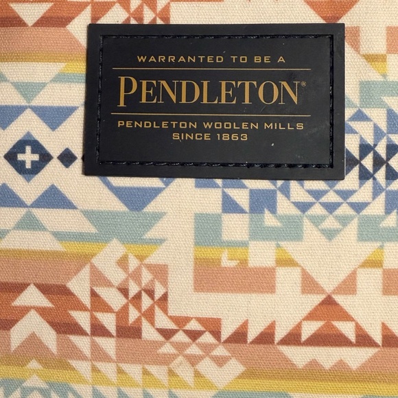 Pendleton Geometric Pattern Laptop Pouch - Picture 6 of 8